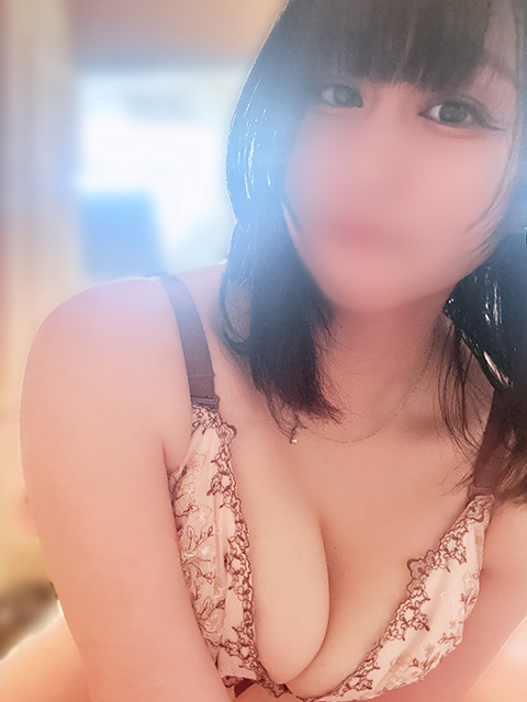 桃萌～トモエ～さん